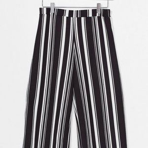 Nasty Gal Black & White Wide-leg Striped Pants